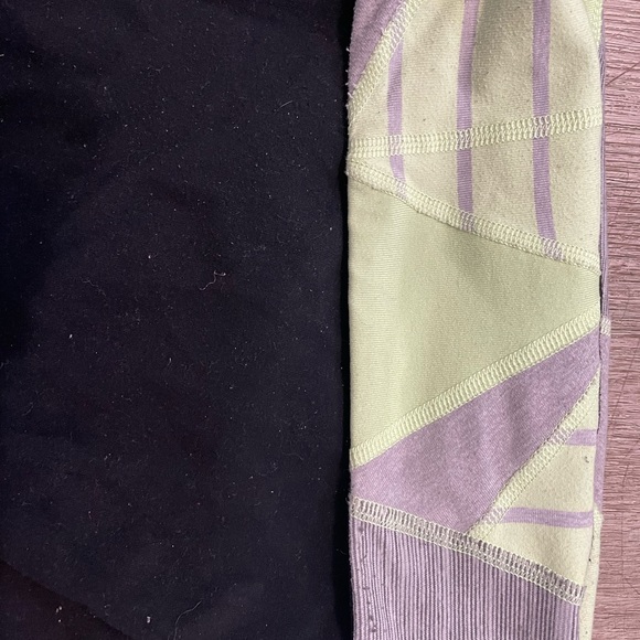 Lululemon wunderunder crop low rise vintage size 6 - Picture 4 of 4